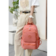 Mochila de Nylon Impermeable y Colorida para Mujer - Moderna y Espaciosa (31x43x5 cm)