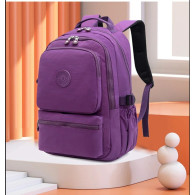 Mochila de Nylon Impermeable y Colorida para Mujer - Moderna y Espaciosa (31x43x5 cm)